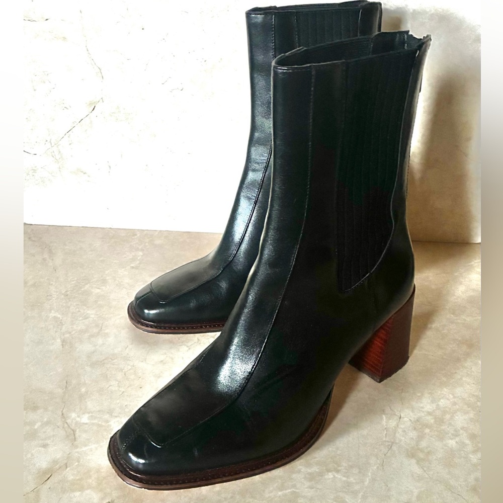 Steve Madden Downtown Black Leather Ankle Boots